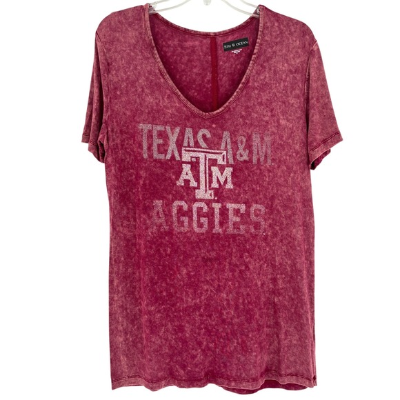 5th & Ocean Tops - Texas A&M Aggies Acid Wash V-Neck T-Shirt Womens Maroon Medium